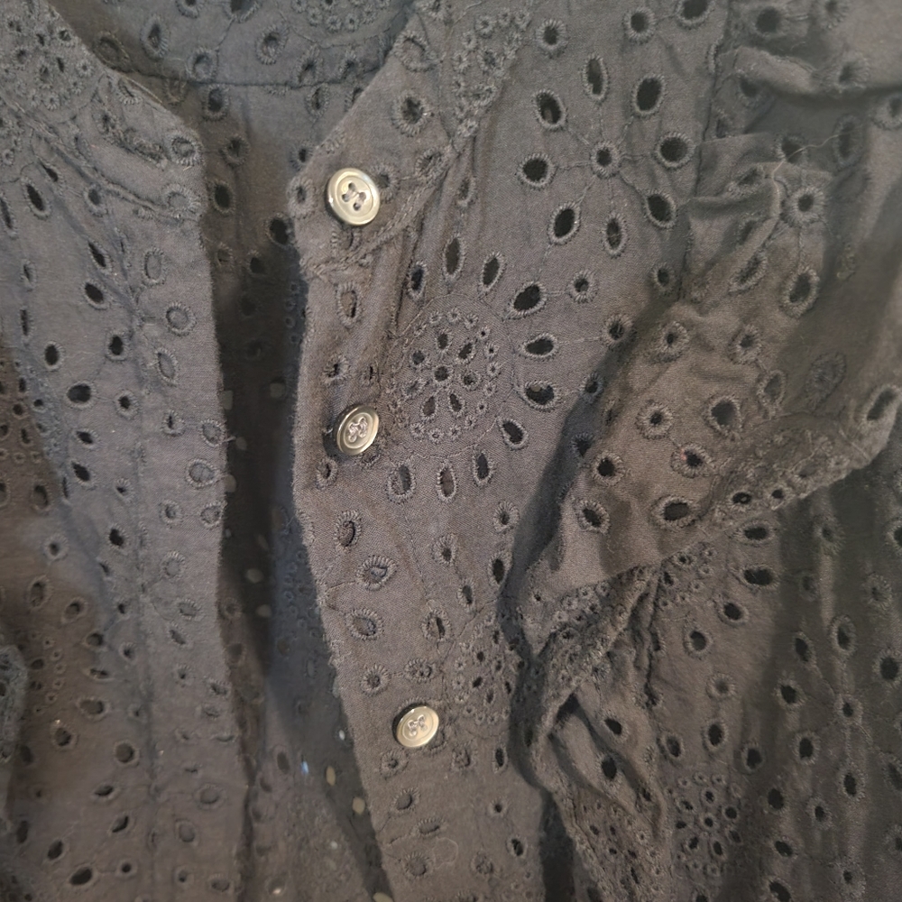 Madewell Eyelet Ruffle Front Blouse Size Medium - Picture 11 of 11